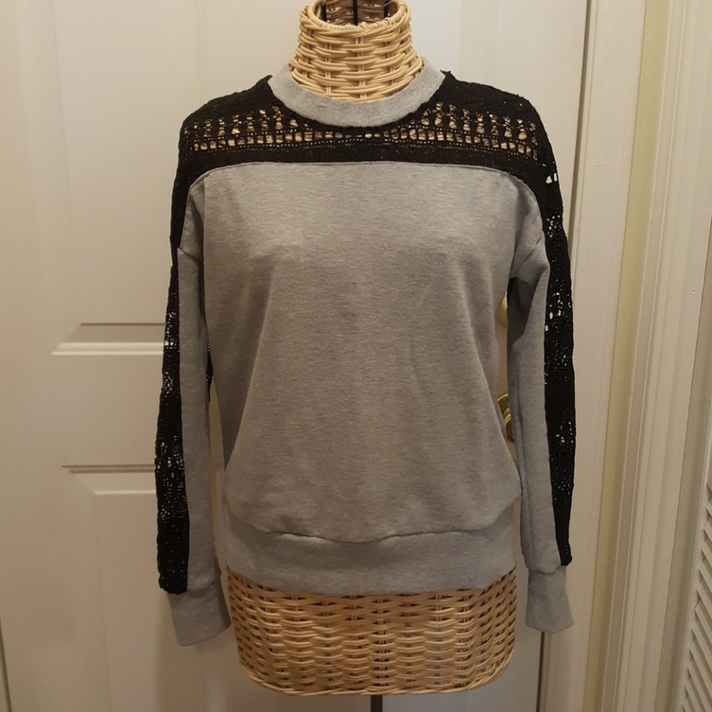 Cute Sweater Max Jeans size S-M